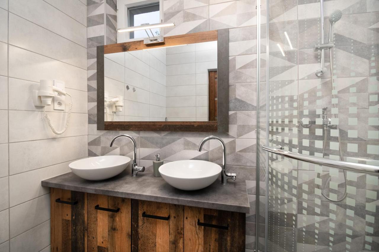 Reborn Lux Apartments Hajdúszoboszló Eksteriør bilde
