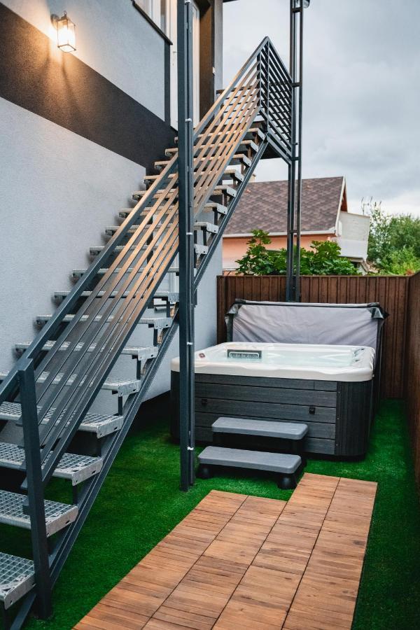 Reborn Lux Apartments Hajdúszoboszló Eksteriør bilde